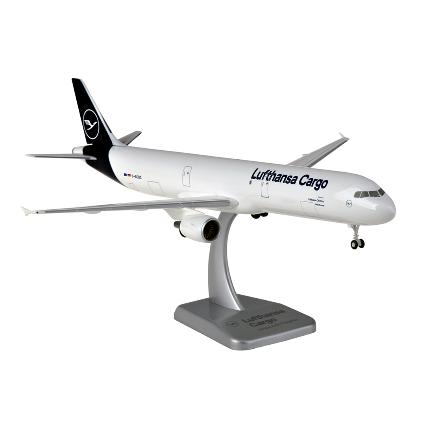 DLH022 ﾎｰｶﾞﾝｳｨﾝｸﾞｽ 1/200 A321F ﾙﾌﾄﾊﾝｻﾞ 