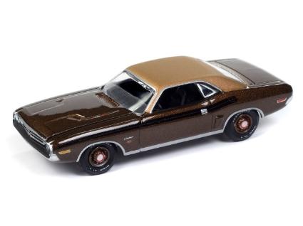 AWSP160 AUTOWORLD1/64 1971 ﾀﾞｯｼﾞ ﾁｬﾚﾝｼﾞｬｰ R/T ﾀﾞｰｸｺﾞｰﾙﾄﾞ/ﾋﾞﾆｰﾙﾙｰﾌ