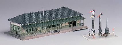 2128 ﾛｰｶﾙ駅舎