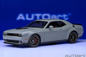 71774 1/18 ﾀﾞｯｼﾞ ﾁｬﾚﾝｼﾞｬｰ R/T ｽｷｬｯﾄﾊﾟｯｸ ﾜｲﾄﾞﾎﾞﾃﾞｨ 2022 (SMOKE SHOW / ｸﾞﾚｰ)
