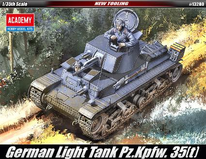 13280 ｱｶﾃﾞﾐｰ 1/35 35(t)軽戦車