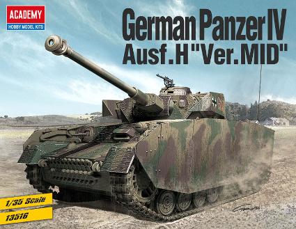 13516 ｱｶﾃﾞﾐｰ 1/35 Ⅳ号戦車H型 中期生産型